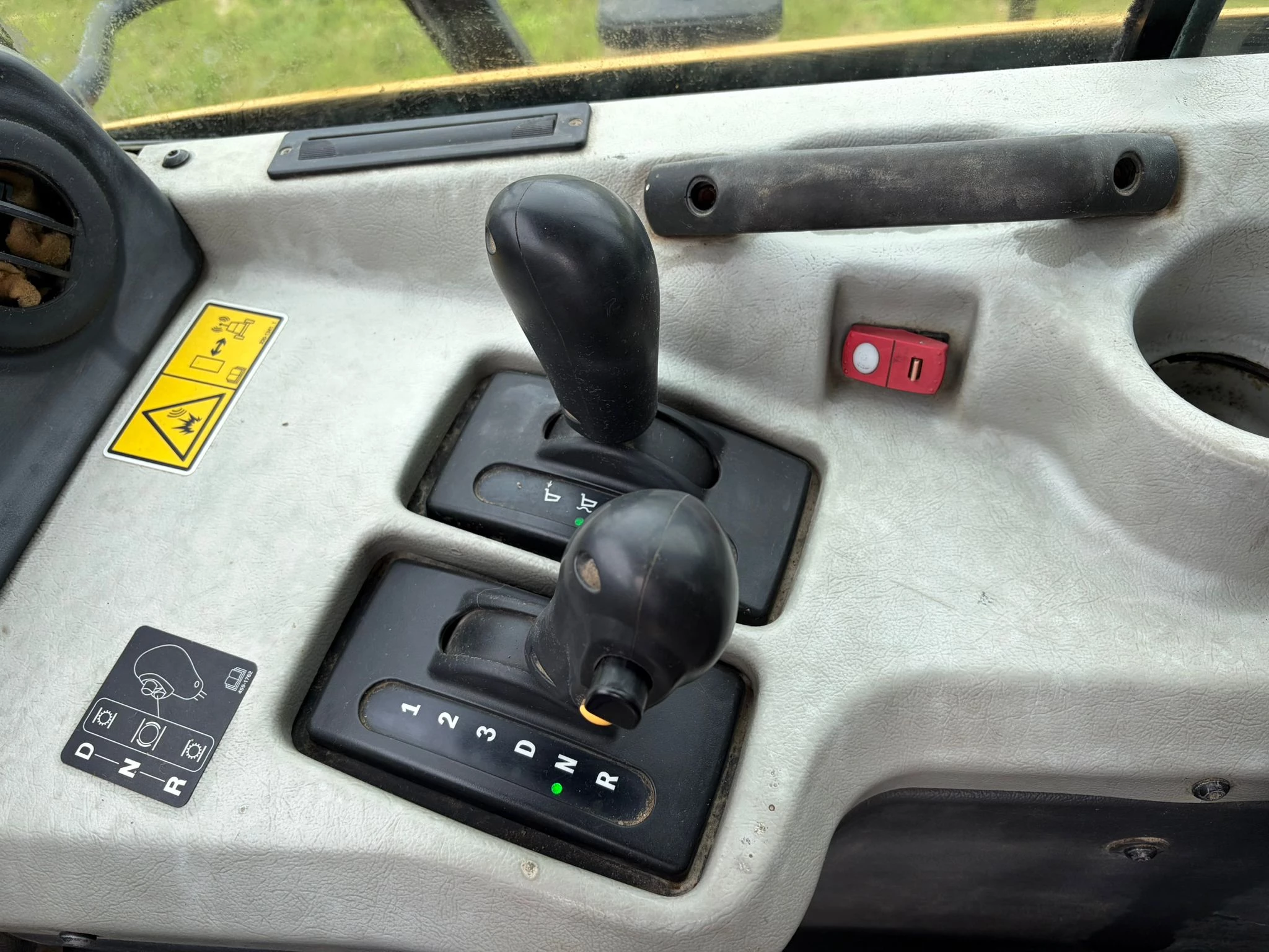 Caterpillar 745C 2017 image 23