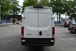 Iveco Daily 2023 - 35S18 3.0 180 pk L4H2 Maxi Hi-Matic obrazek 12