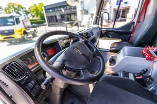 Renault N/A 2017 - D26.320-6x2+DHOLLANDIA 2T. image 15