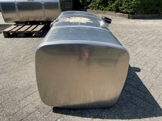 DAF N/A 2022 - 2198082 BRANDSTOFTANK 544 L (Z.G.A.N.) bild 2