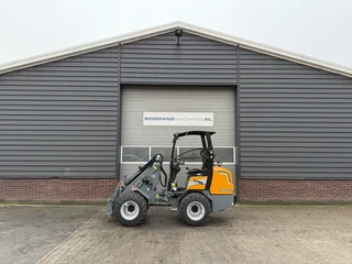 Giant G2300 HD minishovel NIEUW 2026 afbeelding 3 miniatuur