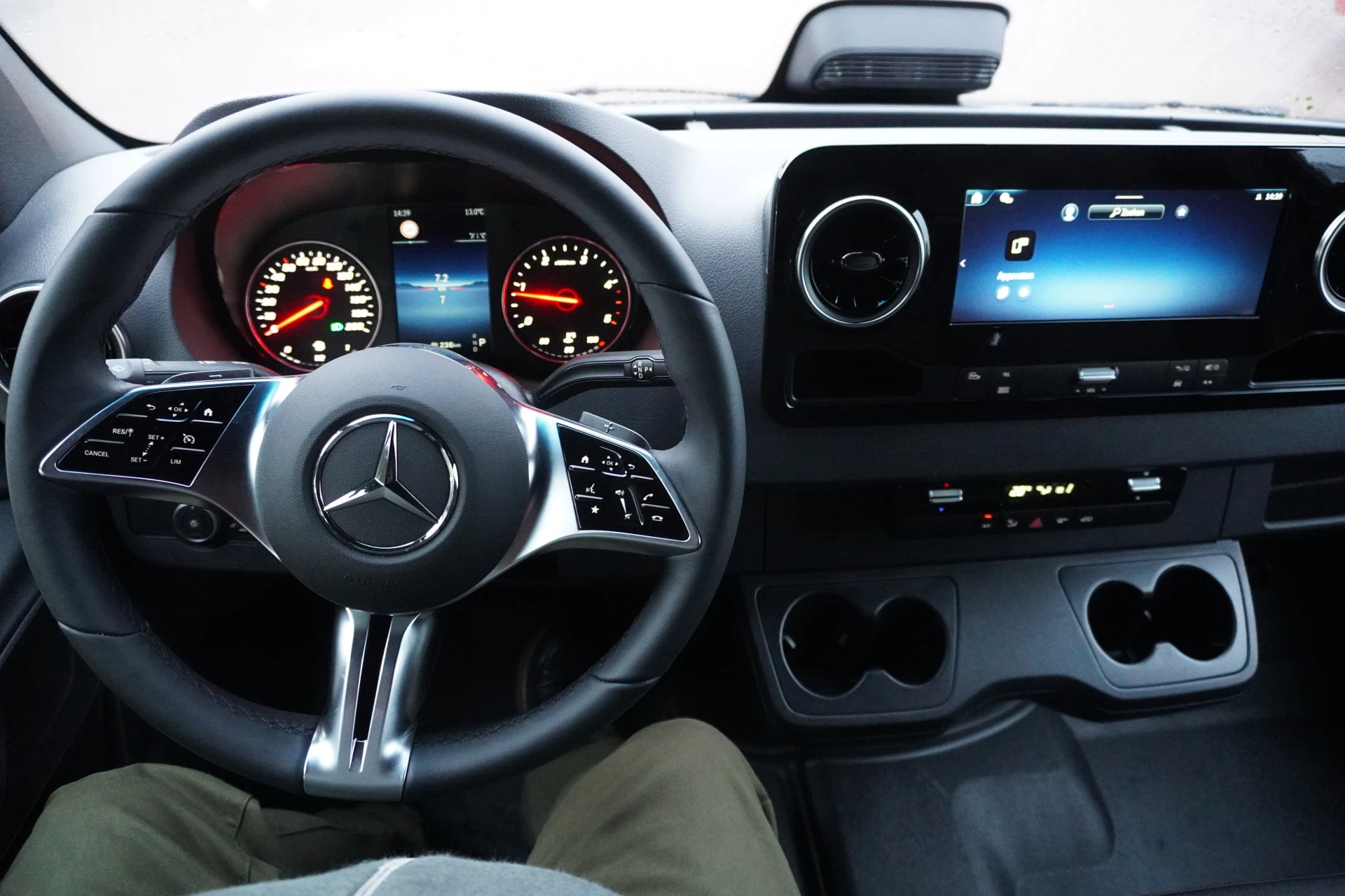 Mercedes-Benz Sprinter 2024 - 319 CDI 191PK L2 Pro Automaat trekhaak 3.500KG afbeelding 16