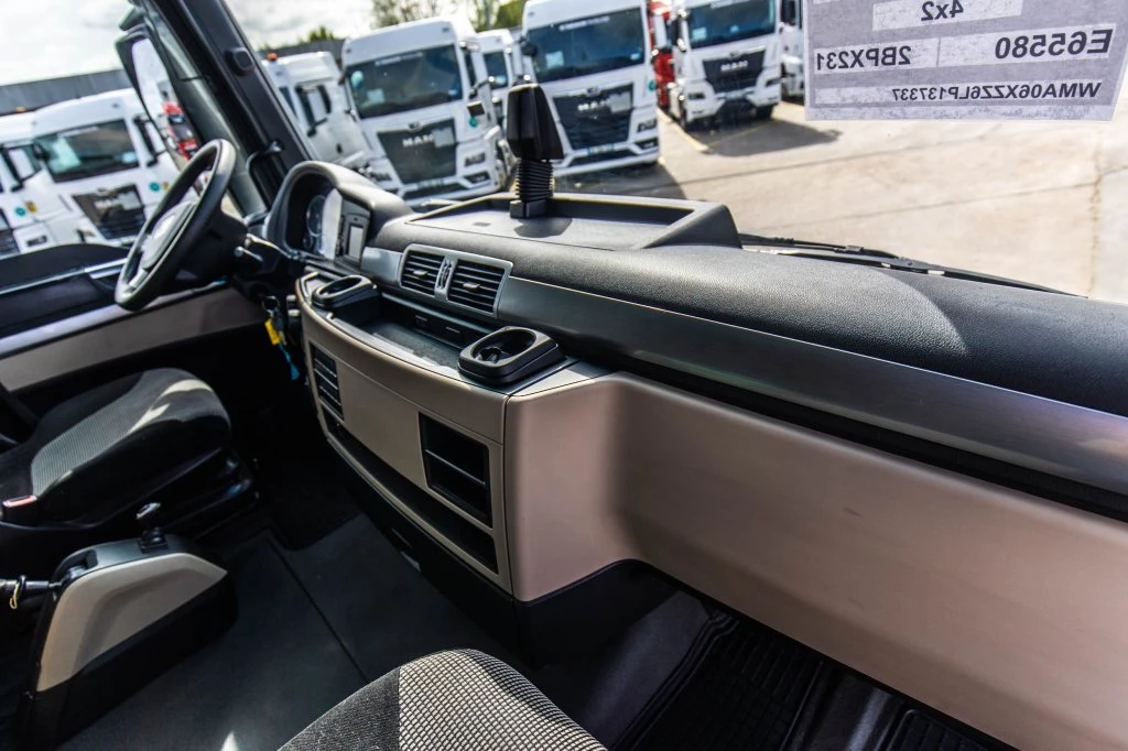 MAN TGX 2019 - 18.470 XXL BLS+ KIPHYDR. obrázek 17