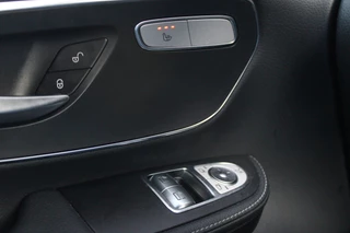 Mercedes-Benz V-Class 2024 - 300d - Avantgarde - DC - 4-matic - 360 Cam - Multibeam - Elektrische schuifdeuren - Digitale spiegel - Volle auto - Rijklaar obrazek 25