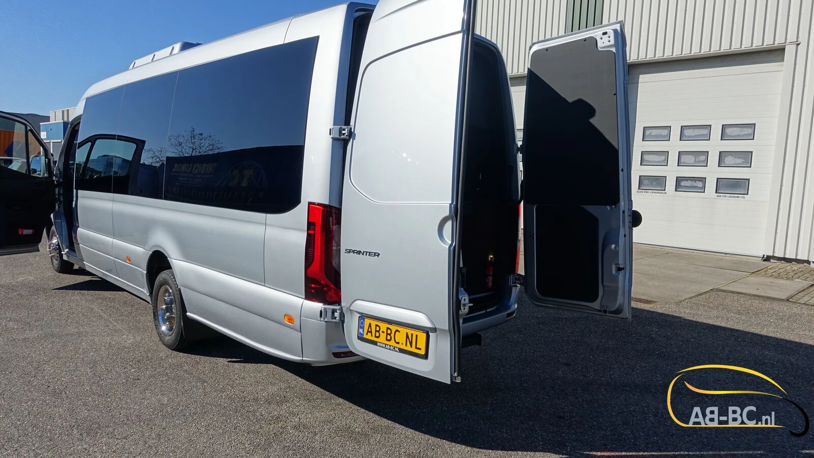 Mercedes-Benz Sprinter 2026 - NEW 519 CDI 24 Seats EURO 6 obrázek 15