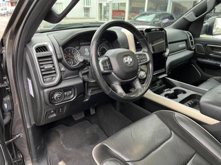 Dodge Ram 1500 2020 - 5.7 V8 4x4 Crew Cab Laramie Sport package image 13