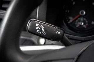 Volkswagen Crafter 2022 - **35 2.0 TDI 177PK | Bakwagen met laadklep | Airco | Adapt.cruise | 3-Zits** bild 21