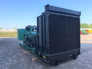Cummins 2026 - C1875D5 - 1875 kVA Generator - DPX-18535-O obrázek 2 náhled