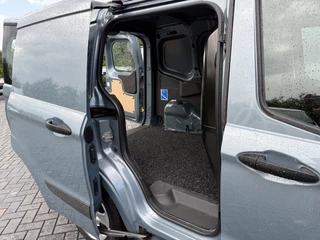 Ford Transit Courier 2020 - 1.0 ECOBOOST TREND / BENZINE! / 1e EIG. / BPM VRIJ !! / AIRCO / PDC / ZEER NETJES! image 9