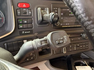Scania R 2019 - R500 NGS 6X2 EURO 6 STEERING AXLE SPECIAL INTERIOR image 12