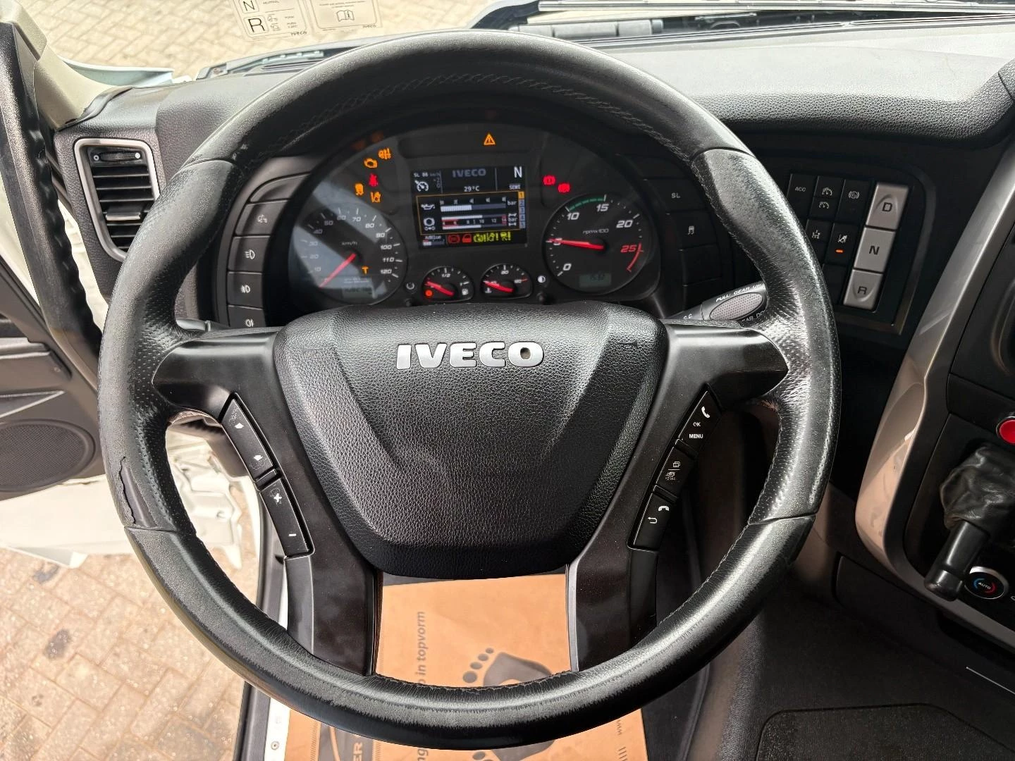 Iveco Stralis 2019 - 420 imagem 15
