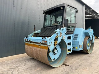 Ammann 2011 - AV130X te koop