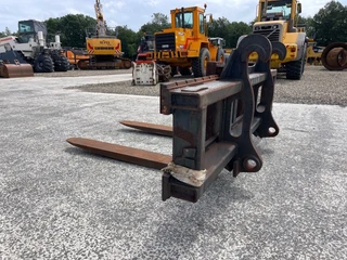 Volvo Lundberg aansluiting groot for sale