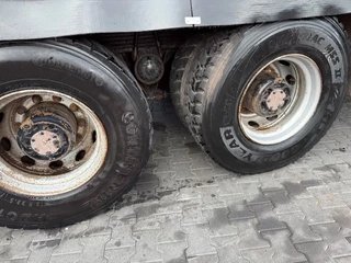 Volvo 340 1999 - FM 6x4 / Lagram / SIHI / Sproeiwagen / Spray truck bild 10
