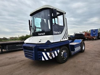 Terberg RT283 | TERMINAL TRACTOR 4X4| TURNING CHAIR. | AUTOMATIC GEAR | 24159 HOURS. 2011 - N/A изображение 7