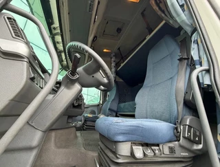 Volvo FH 2008 - 400 GLOBETROTTER XL 2x TANK ORIGINAL 887.000 KM TOP CONDITION NL TRUCK imagen 7