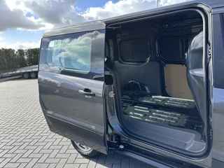 Ford Transit Connect 2021 - 1.5 EcoBlue 100 PK / L2H1 / UNIEK !! 5.324 KM !! / 3 ZITS / CAMERA / AIRCO / NAVI / STOELVERWARMING immagine 9