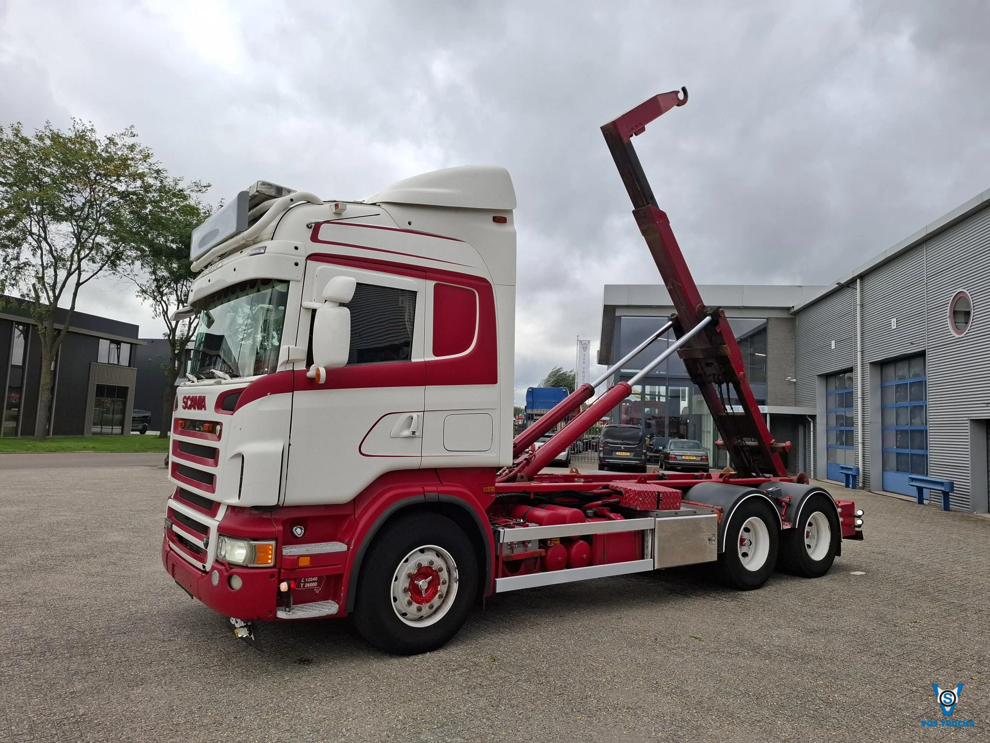 Scania R620-V8 2007 - / 6X4 / RETARDER / HOOKLIFT / FRIDGE / SPECIAL INTERIOR / FULL-AIR / XENON / LEATHER / MANUAL / EURO-4 / 2007 afbeelding 1