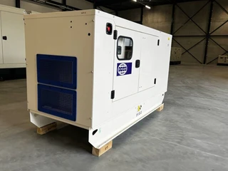 FG Wilson 2026 - P110-3 - 110 kVA Genset - DPX-16008 zdjęcie 2 miniatura
