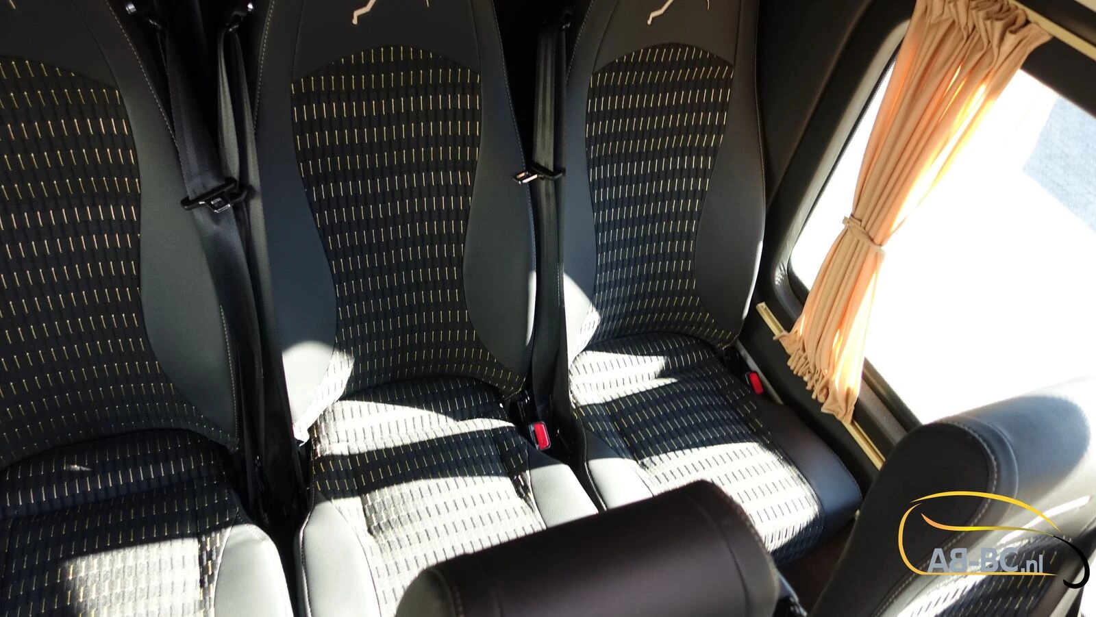 Mercedes-Benz Sprinter 2026 - NEW 519 CDI - 24 Seats EURO 6 zdjęcie 75