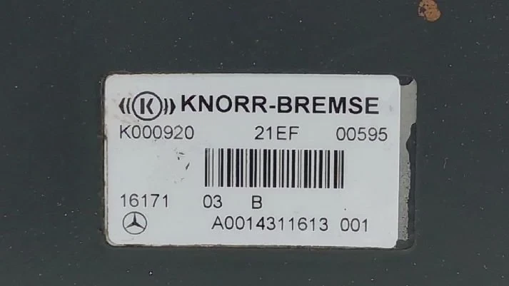 Knorr-Bremse - Compressed Air System Aanhangwagen EBS ventiel MB MP obrázek 2