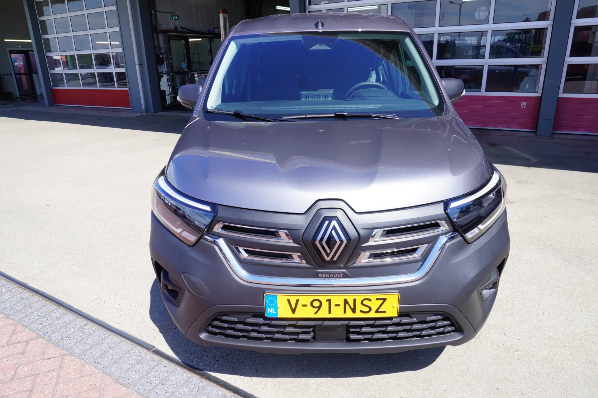 Renault Kangoo 2026 - E-Tech Advance L2 44 kWh 122PK Automaat Opklapbare Dubbelcabine afbeelding 3