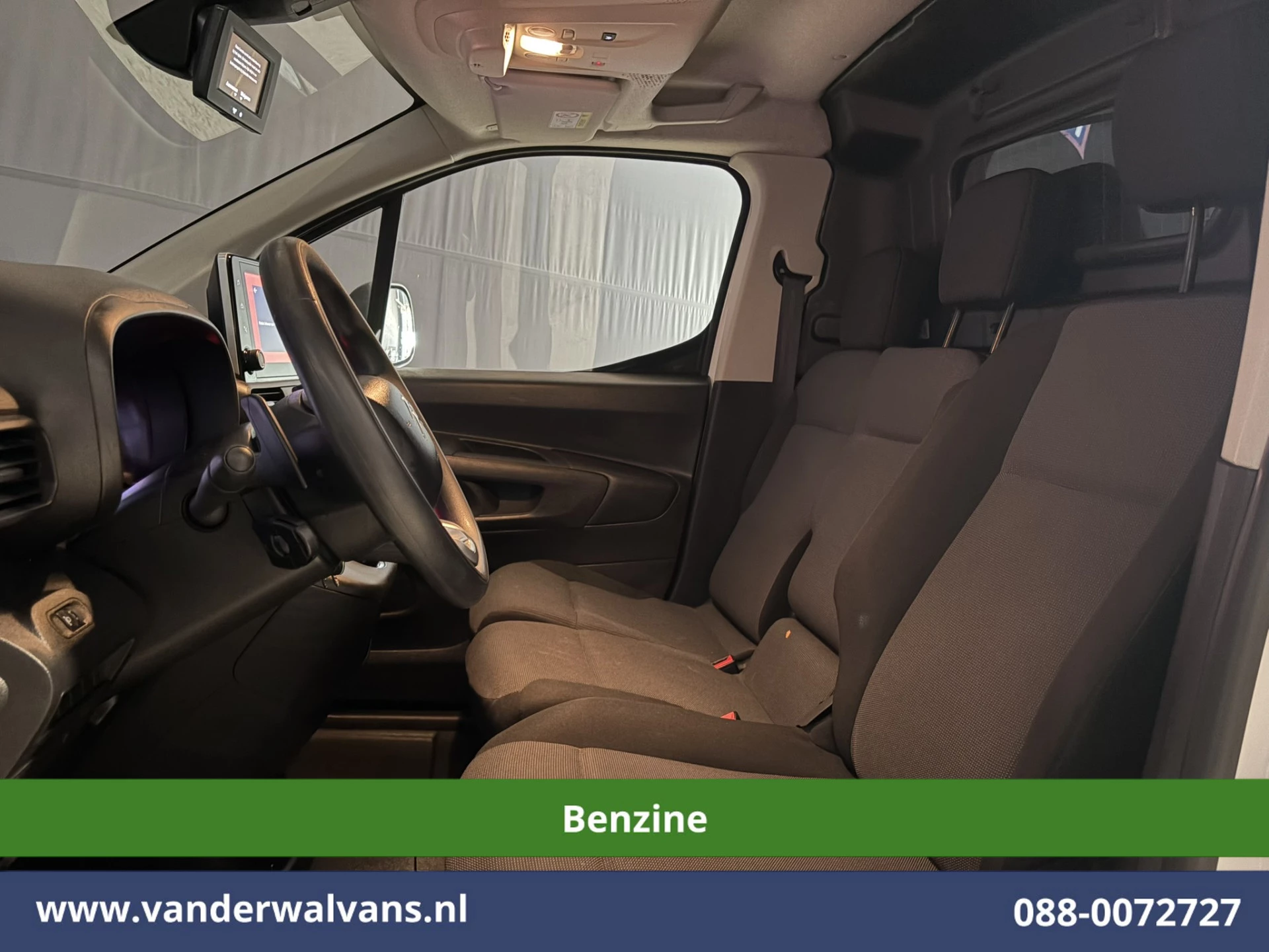 Citroën Berlingo 2020 - 1.2 PureTech 130pk Automaat Benzine L1H1 Euro6 Airco | 3-Zits | Camera | Apple Carplay afbeelding 17