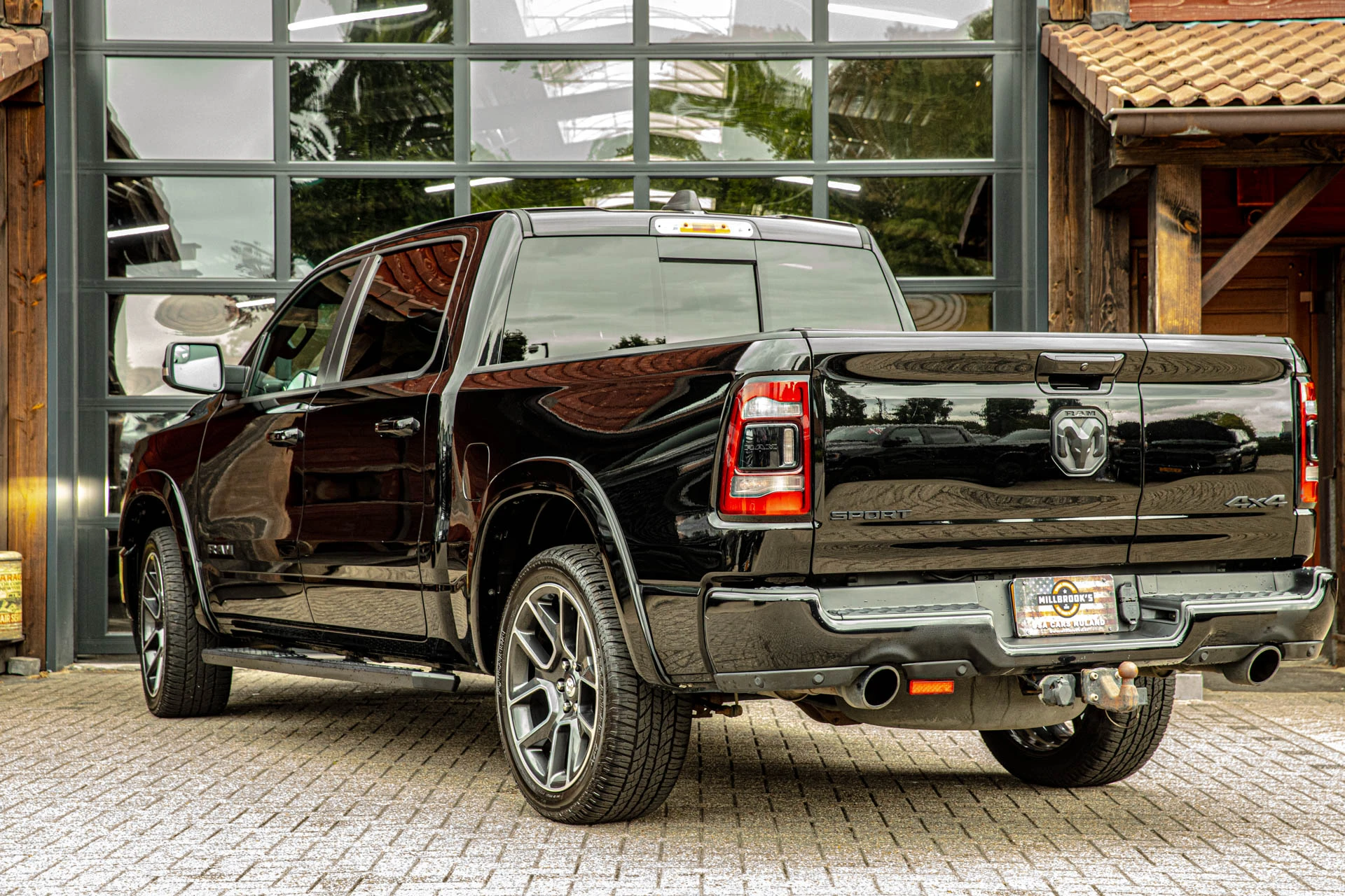 Dodge Ram 1500 2020 - Dodge ram 1500 Sport Night afbeelding 7