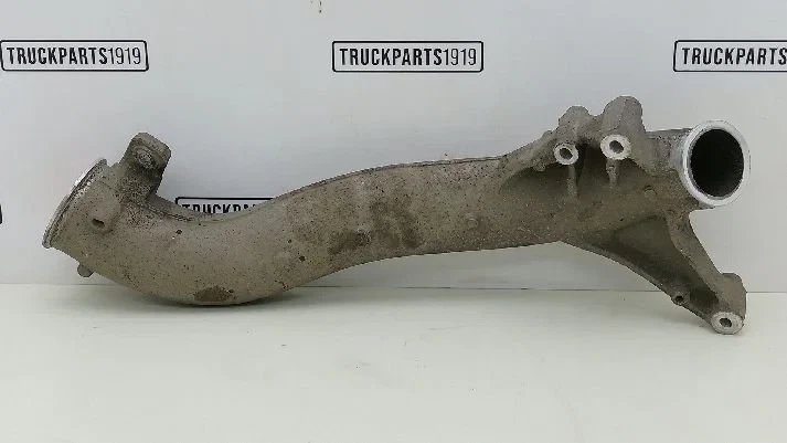 Volvo - Body & Chassis Parts Luchtpijp Volvo afbeelding 1