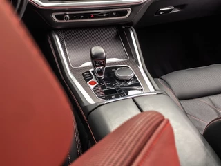 BMW XM 2023 - 748PK V8 PHEV Label Red 30 kWh image 82
