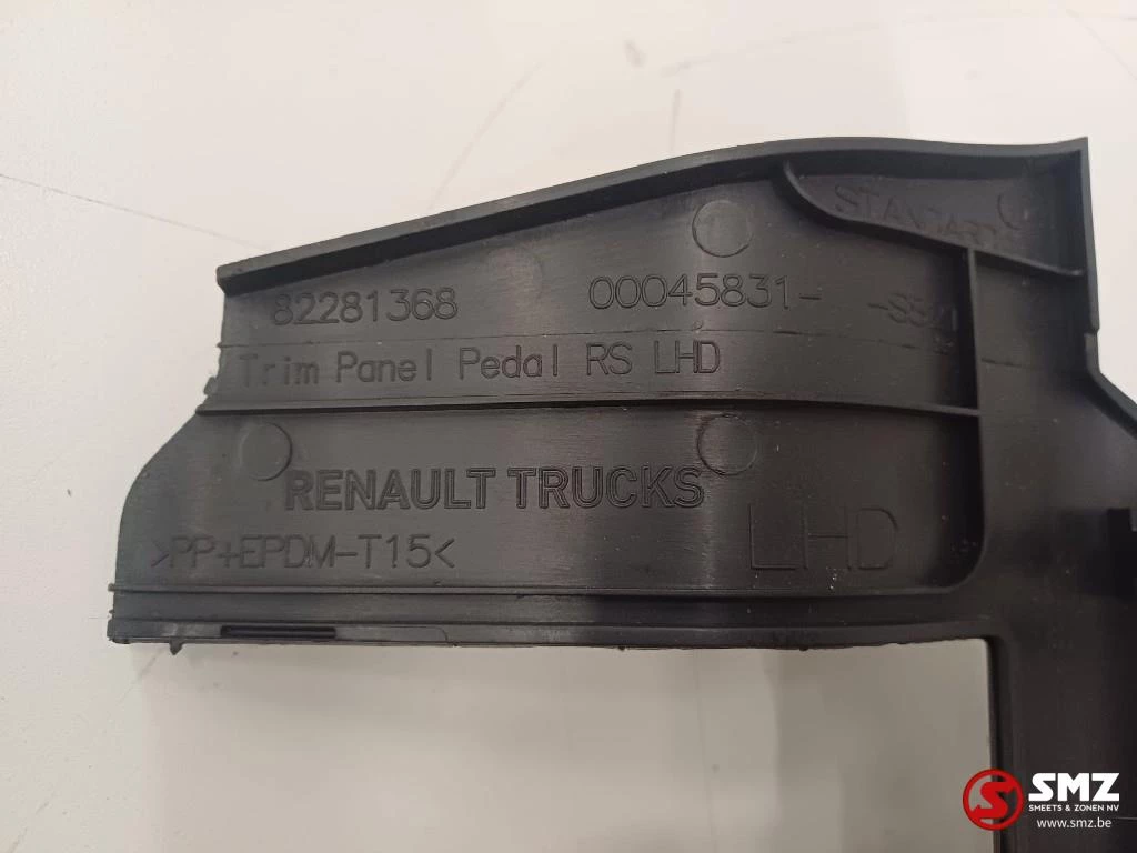 Renault 2022 - Occ diverse cabinedelen Renault T Bild 18