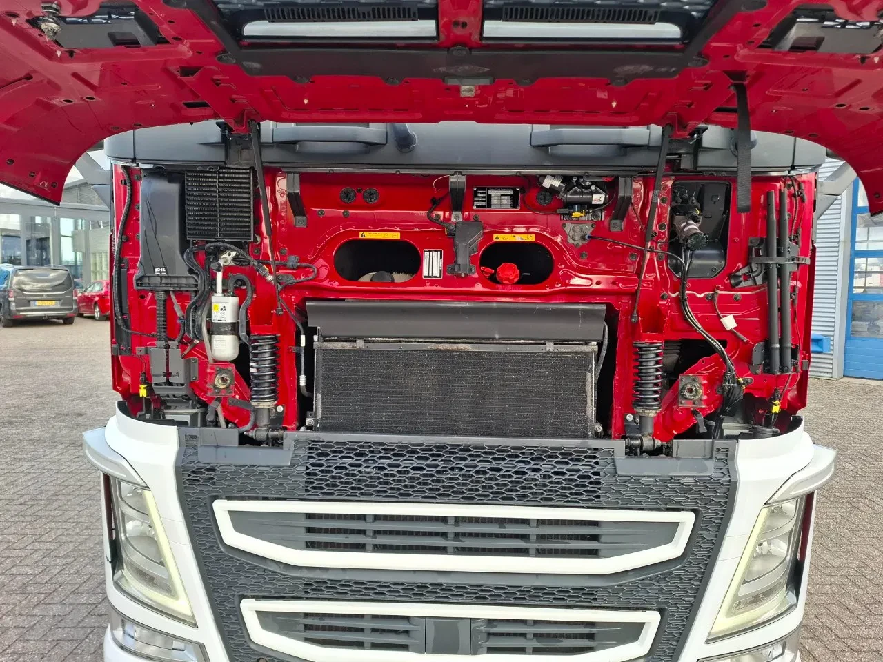 Volvo FH 2018 - FH4-460 / VEB+ / TUV:22-11-2026 / DOUBLE TANK / LWDS / AUTOMATIC / EURO-6 / 2018 afbeelding 7