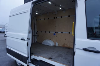 Volkswagen Crafter 2019 - e-Crafter L3H3/L2H2 36 kWh 136pk LED Apple Carplay Camera Navigatie Parkeersensoren Cruisecontrol afbeelding 3 miniatuur