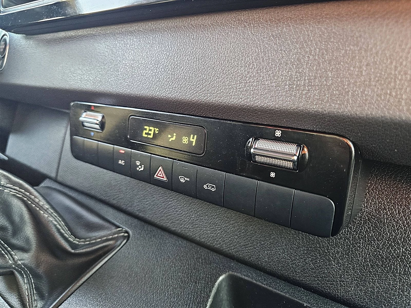 Mercedes-Benz Sprinter 2023 - 515 image 10