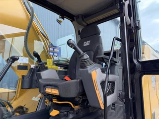 Cat N/A 2020 - 330 07B obrazek 13