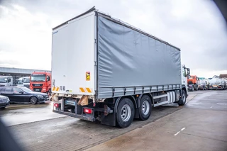 Volvo N/A 2010 - FM 330-6x2-E5+10 pneus/tires+intarder image 3