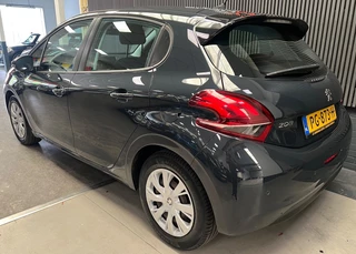 Peugeot 208 2017 - 1.2 PureTech Blue Lion - Distr Vervangen - 2e eigenaar - Nav - Cruise bild 7