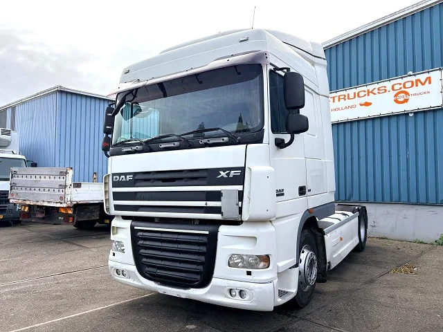 DAF XF 2008 - 105.460 SPACECAB (EURO 5 / ZF16 MANUAL GEARBOX / MX-BRAKE / AIRCONDITIONING / SIDE SKIRTS / FRIDGE / ETC.) afbeelding 1
