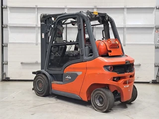 Linde 2020 - H30T-01 afbeelding 3 miniatuur
