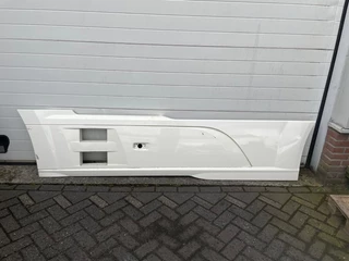 DAF N/A - 2123053 SIDE-SKIRT LH obrazek 1