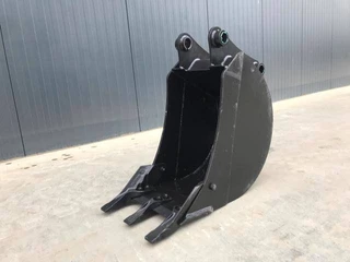 Cat N/A 2026 - 428E 0.40m immagine 1