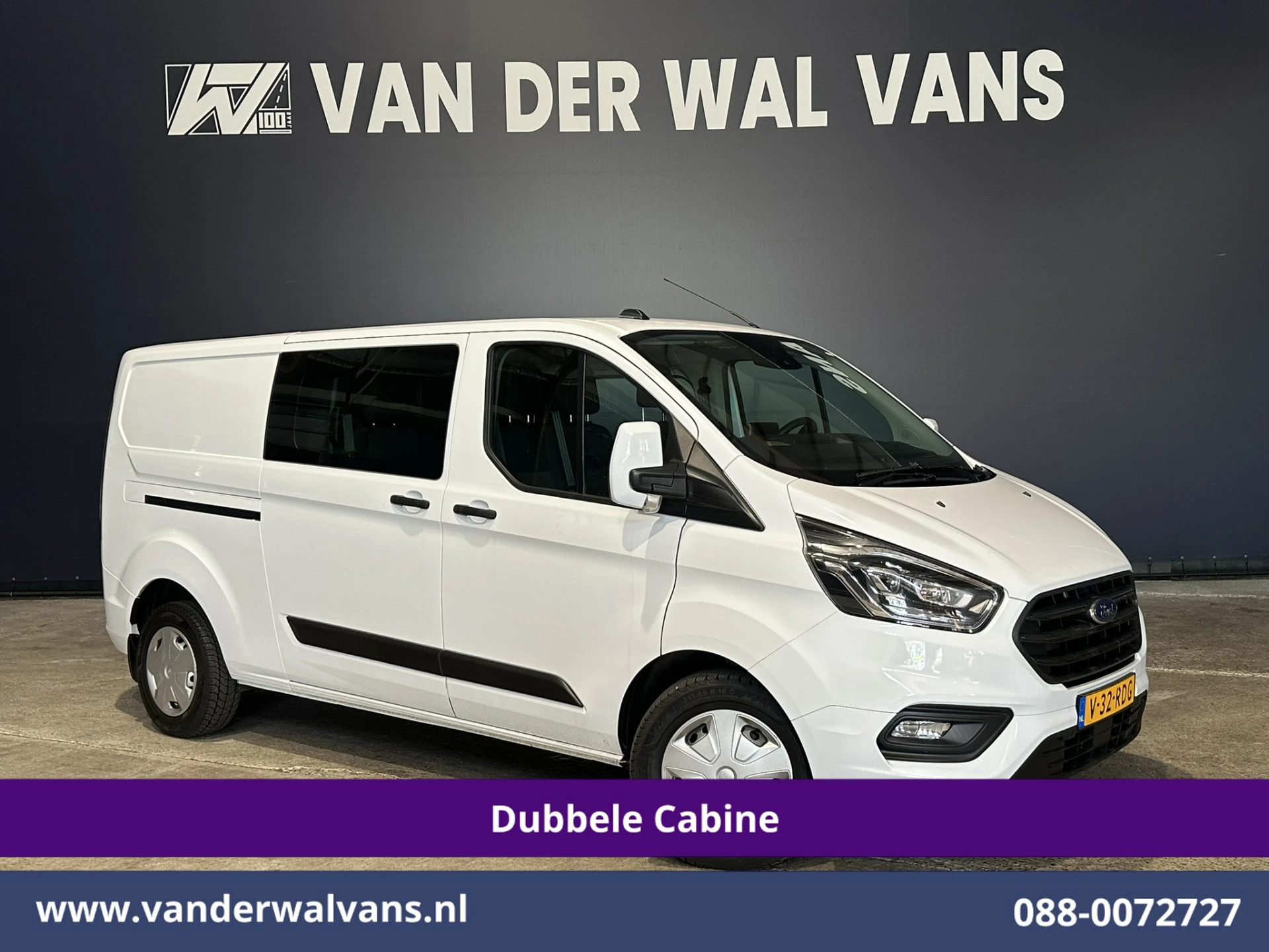 Ford Transit Custom 2020 - 2.0 TDCI 131pk Automaat L2H1 Dubbele Cabine Euro6 Airco | Xenon | 6-Zits | Camera | Apple Carplay | Adaptieve Cruisecontrol afbeelding 1