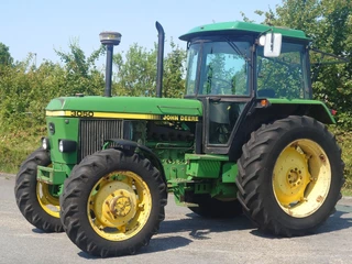 John Deere 3050 1989 te koop