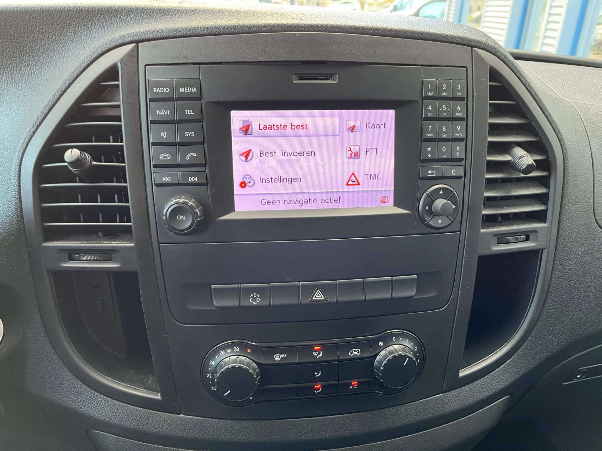 Mercedes-Benz eVito 2022 - Lang 41 kWh Airco/Navi/Camera Bild 9