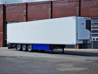 Schmitz Cargobull 2026 - NEW - SKO 24 Thermoking SLXi 300 Frigo - Hooks/Rohrbahnen/Vleeshang - ATP/FRC - Pallet box te koop