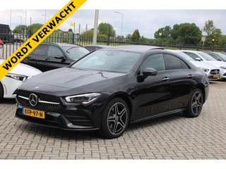 Mercedes-Benz CLA 2021 - 250e Premium Plus AMG LINE NIGHT PAKKET PANORAMDAK CARPLAY MEMORY SFEER DISTRONIC KEY-LESS GO imagem 1