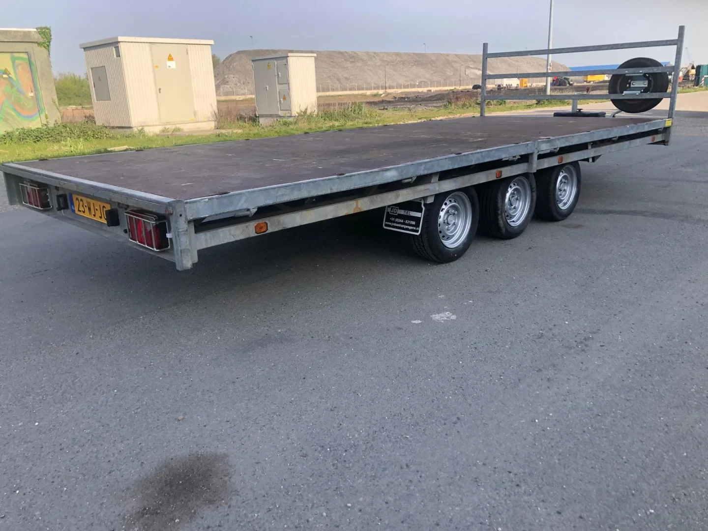 Hulco Medax 2012 - MEDAX-3 2 as Plateauwagen -3 3500 kg. afbeelding 4