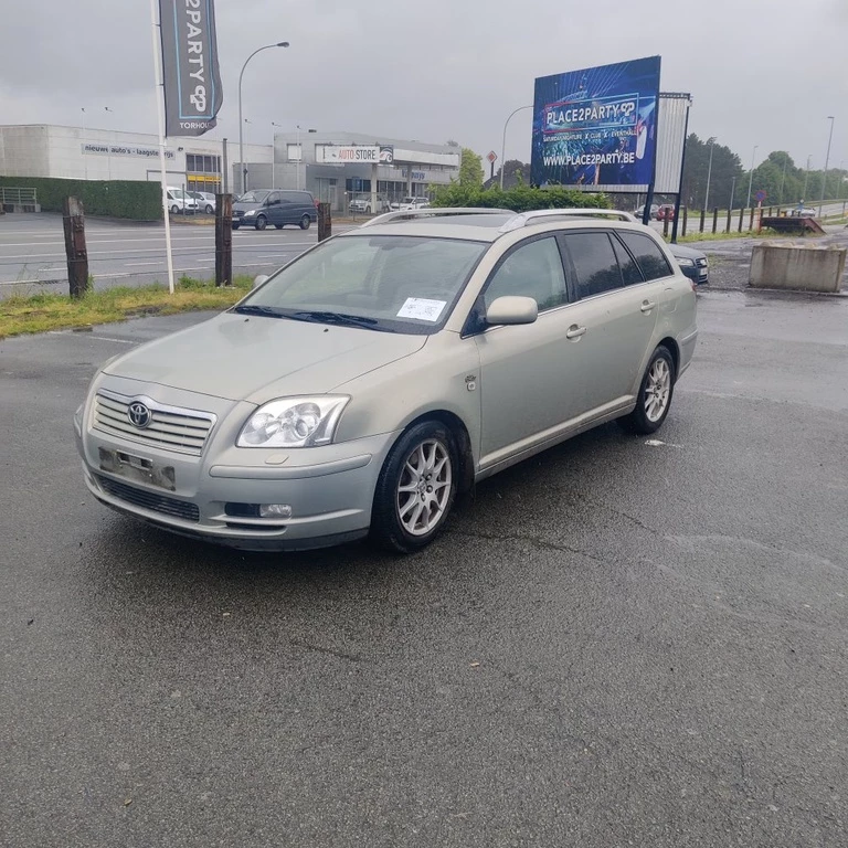 Toyota Avensis 2004 Bild 3