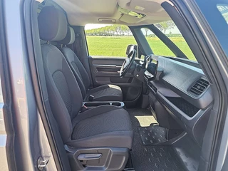 Volkswagen ID. Buzz Cargo 2023 - ID.BUZZ изображение 7