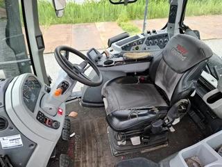 Valtra N/A 2017 - T 214 Direct Twintrac изображение 11